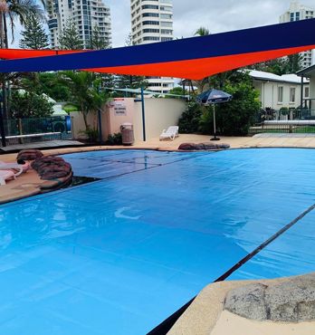 Sunbather Pool Blankets Image