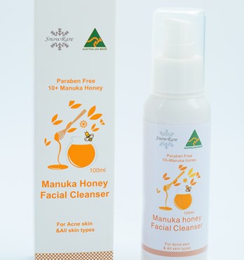 Manuka honey facial cleanser  Image