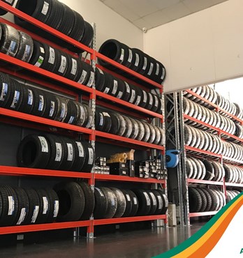 Pallet racking Image