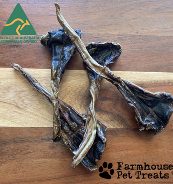 Dried pet treats Image