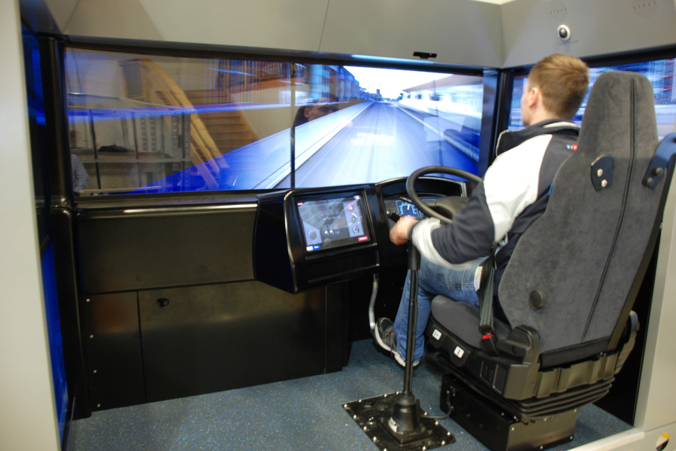 Heavy Vehicle/Truck Driving Simulators