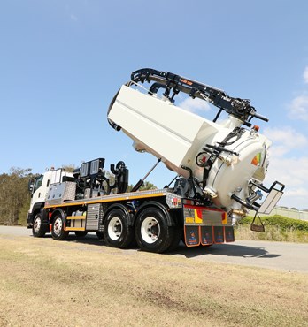 Vacuum Extraction Trucks Image
