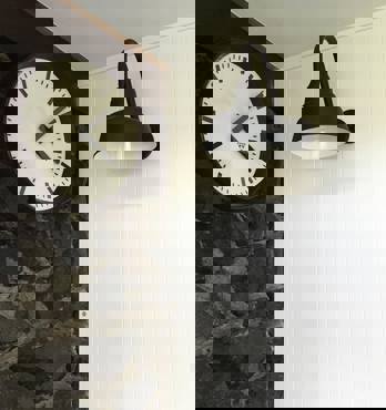 Eclipse Gooseneck Barn Light Image