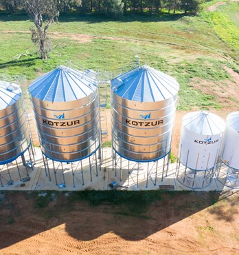 Grain and bulk storage silos - elevated Image