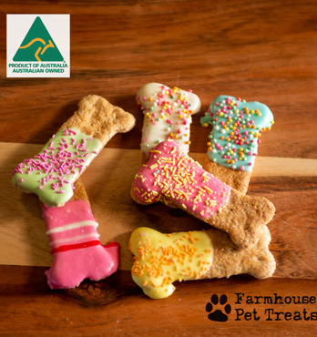 Baked pet treats Image