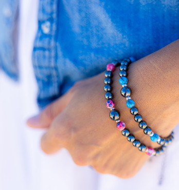 Iron Ore Bracelets, Earrings & Pendants Image