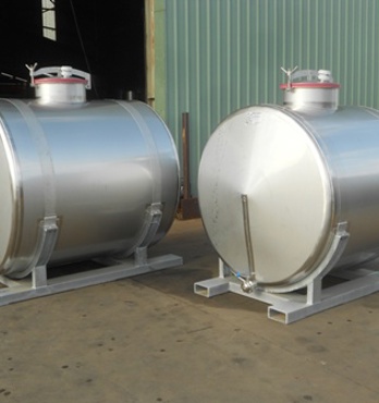 Stainless Steel Tanks Image
