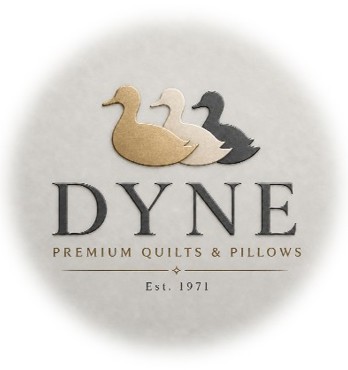 DYNE 90% EUROPEAN GOOSE DOWN CONTINENTAL PILLOW Image