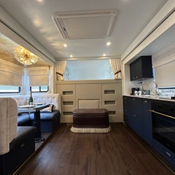 Rivenlee Equine Coaches 