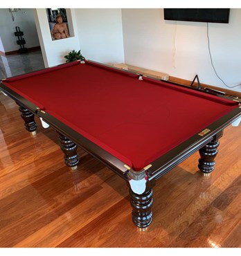 9ft x 4'6" 'Windsor' style Master Billiards Snooker/Pool/Billiards Table Image