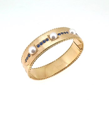 Gold 18ct - custom designed and handmade fine jewellery. Image