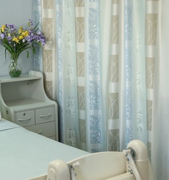 Flame Retardant Hospital Bedscreen & Bedcover Fabrics Image