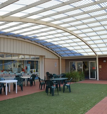 Curved Patios Image