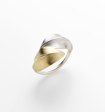 Gold rings, jewellery  Image