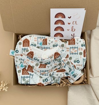 Newborn Gift Box – Farm Image