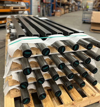 Universal Lightweight Pole Image