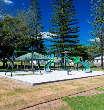 WillPlay Play & Fitness Equipment Image