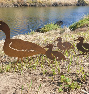 Standing Duck Family Garden Stake - Australian Made Rusted Metal Garden Art Image