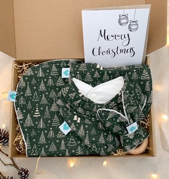 Handmade Newborn Gift Box - Christmas Tree Image