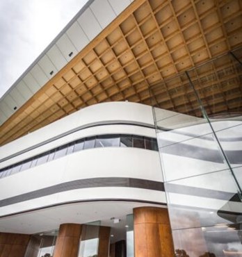 Aluminium Extrusion Image