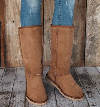 5% OFF Boots and Slippers - UGG Since 1974™ Image