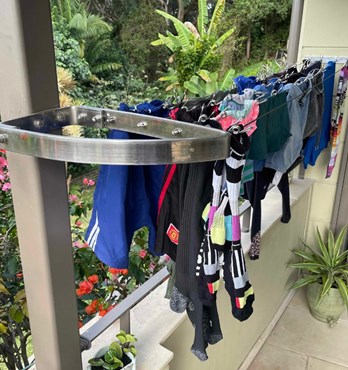 Corner Clothesline Image