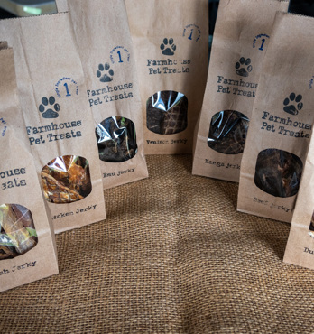 Dried pet treats Image
