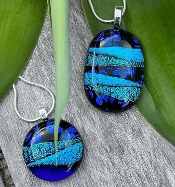 LIQUID CRYSTAL AUSTRALIA - Pendant Range  Image