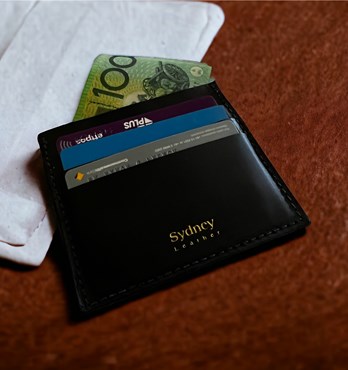 Minimalist Pocket Wallet Image