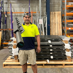 Universal Lightweight Pole