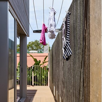 Postie Clothesline
