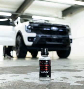 Gentek Graphene Ultra Ceramic Paint Protection 10H Plus Image