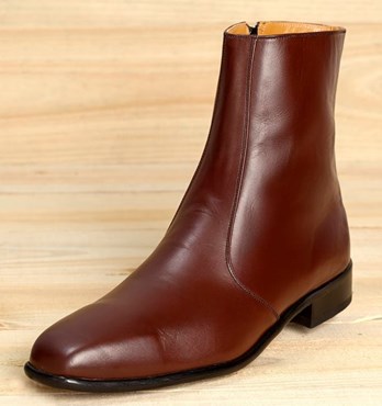 Men's Leather Boots Image