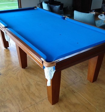 8ft x 4ft 'Royal' style Master Billiards Snooker/Pool/Billiards Table Image