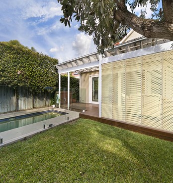 Lattice Screens Image