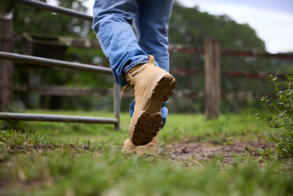 Redback Composite Series Boots