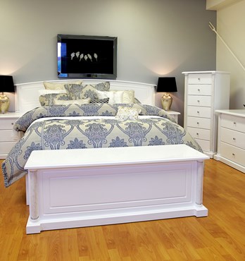 Corinthian Bedroom Suite Image
