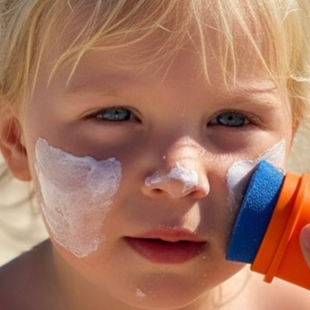 SummerSponge Cream Applicator