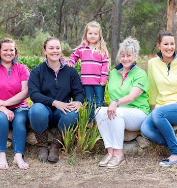 Womens and Childrens Rugby Tops Image