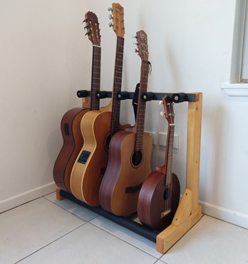 Guitar Racks Image
