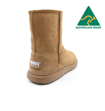 Explorer Short Classic Boots Image