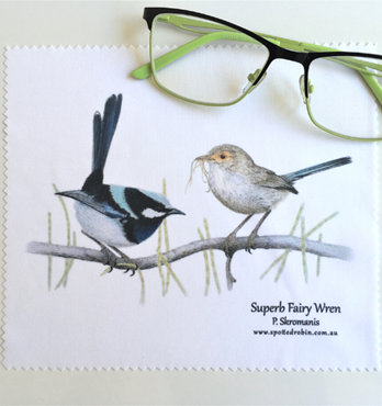 Spotted Robin Microfibre Eyeglass Cloths Image