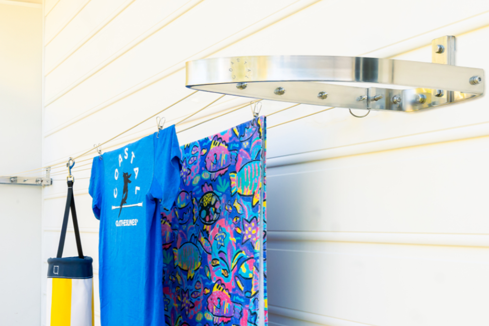 Happy Days Folding Wall