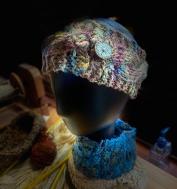 Beanies, Scarves, Scrunchies, Head & Neck Bands Image