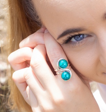LIQUID CRYSTAL AUSTRALIA - Silver Range Rings Image