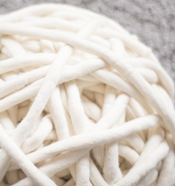 Homelea Hug Yarn (jumbo merino wool) Image