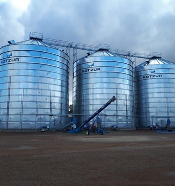 Grain and bulk storage silos - flat bottom Image