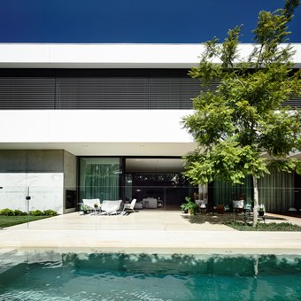 Evaya External Venetian Blinds