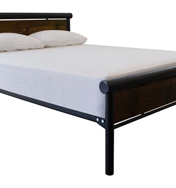Hamilton steel and timber bed Image
