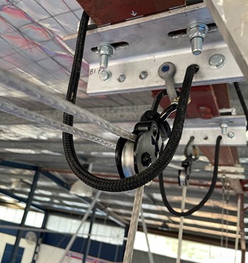 Acrobatic Beam Clamps Image